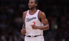 1xbet体育官网-包含「鹈鹕主场再胜快船」改写为「鹈鹕再度胜过快船」的词条