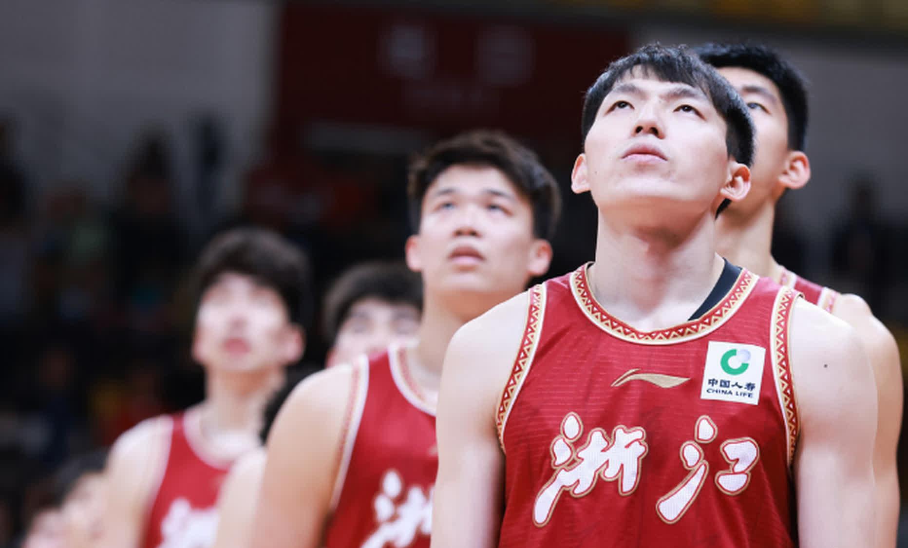 包含浙江队爆发神级表现，CBA季后赛被彻底压制，爆冷的词条