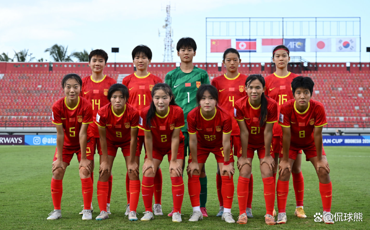 中国女子足球队在国际赛场大放异彩 中国女子足球队在国际赛场大放异彩
