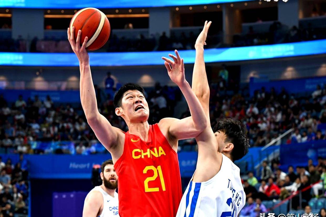 关于亚洲篮球赛事中表现亮眼，各队实力均衡的信息