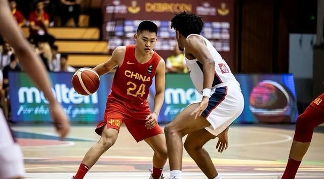 关于亚洲篮球赛事中表现亮眼，各队实力均衡的信息