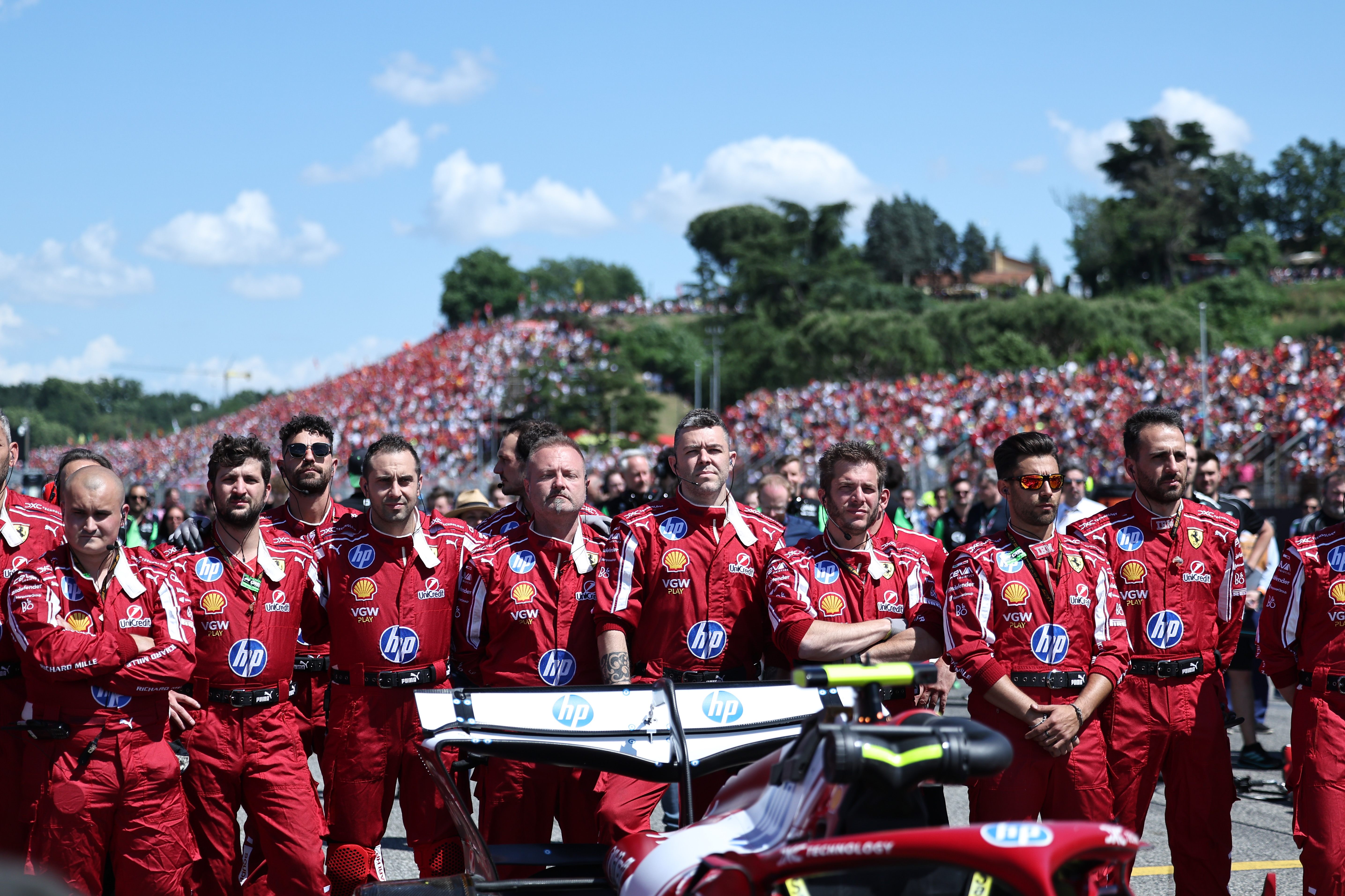 包含斯特拉斯堡小胜塞维利亚，实现连胜的词条