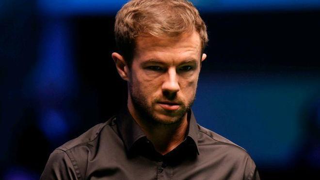 捷克选手实现逆袭拔得头筹！